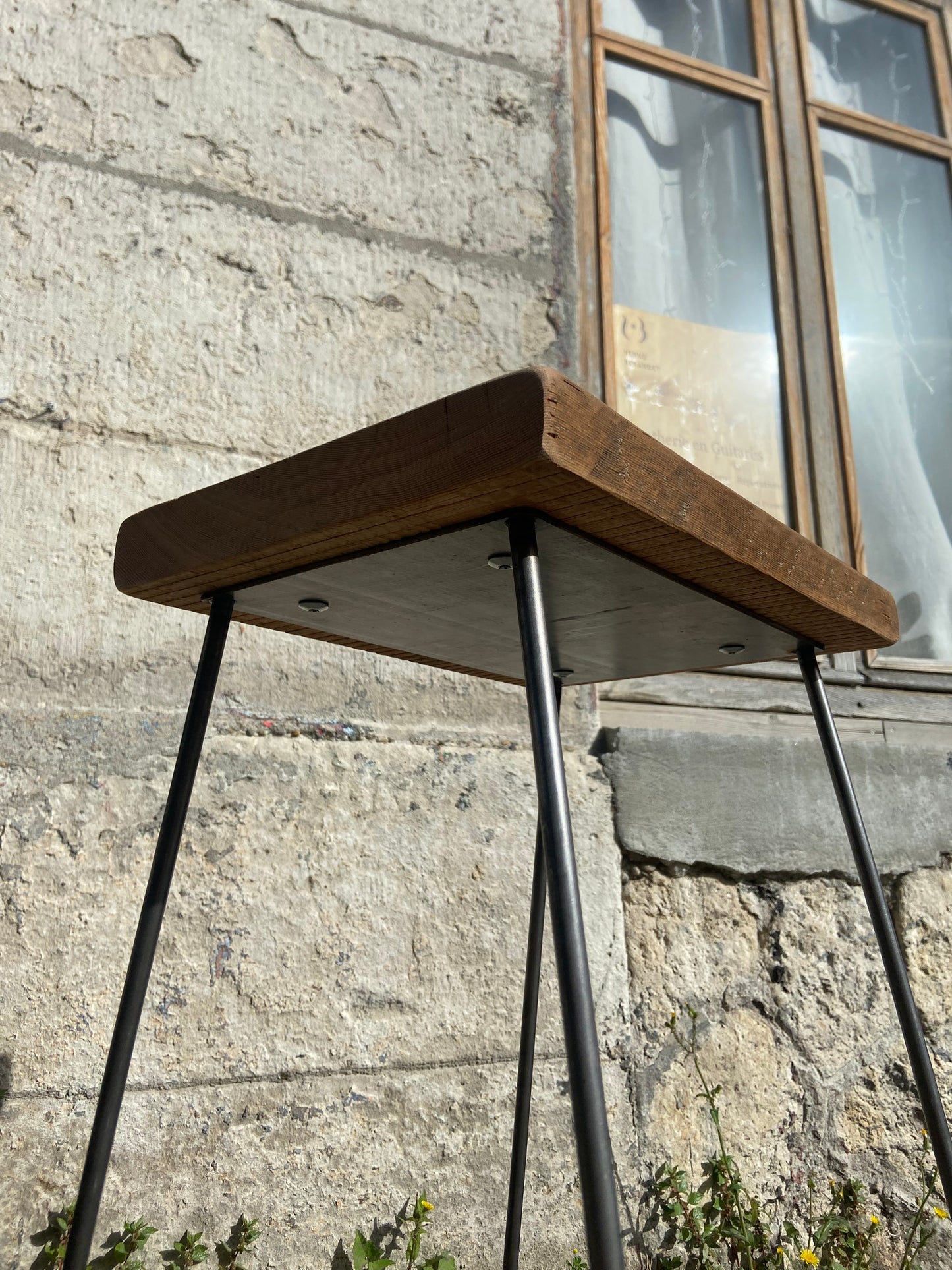 Tabouret bois de réemploi & acier — Pièce unique