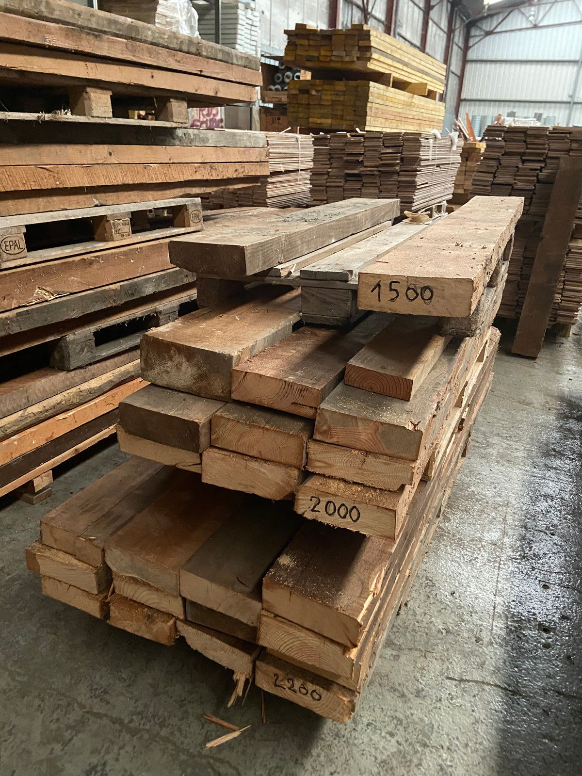 Madrier  - Récupération d'ancien bois de charpentes