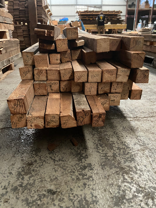 Chevron - Récupération d'ancien bois de charpentes